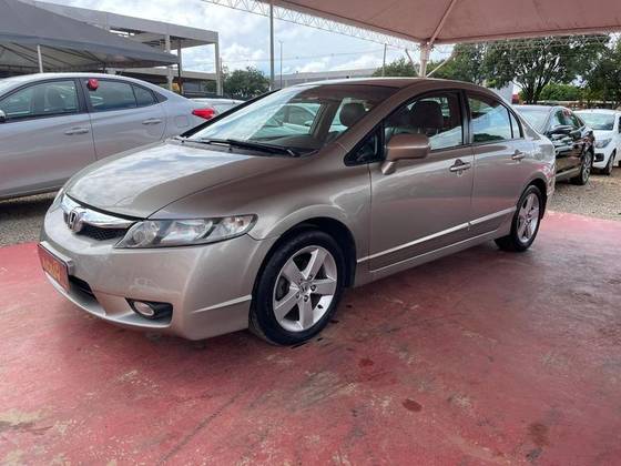HONDA CIVIC 1.8 LXS 16V FLEX 4P AUTOMÁTICO